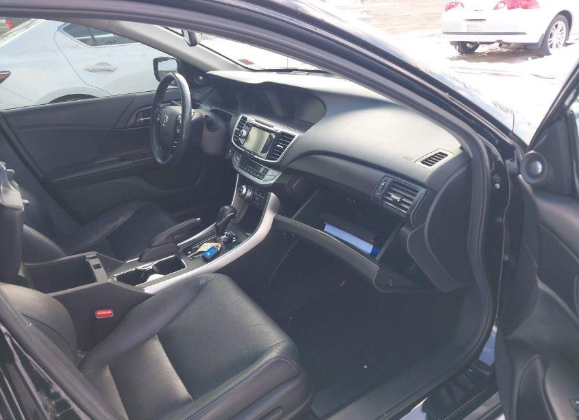 Photo 5 of 2015 Honda Accord HYBRID TOURING (VIN 1HGCR6F7XFA012350)