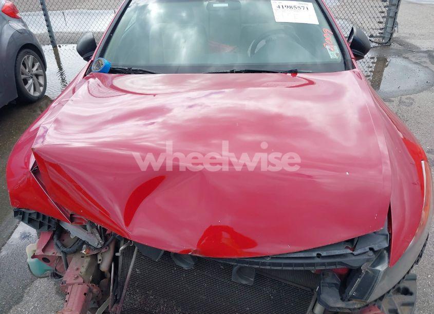 Photo 10 of 2009 Honda Accord CPE LX-S (VIN 1HGCS11319A008915)