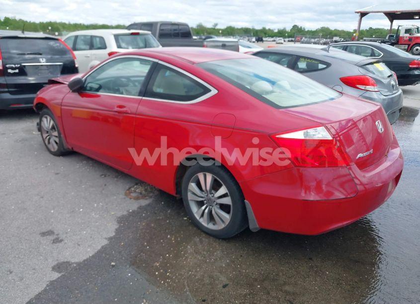 Photo 3 of 2009 Honda Accord CPE LX-S (VIN 1HGCS11319A008915)