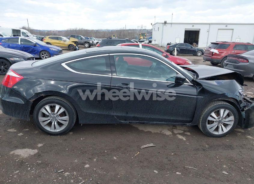 Photo 13 of 2009 Honda Accord 2.4 EX-L (VIN 1HGCS11819A002169)