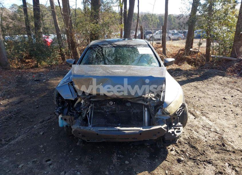 Photo 13 of 2009 Honda Accord 2.4 EX-L (VIN 1HGCS11899A005708)