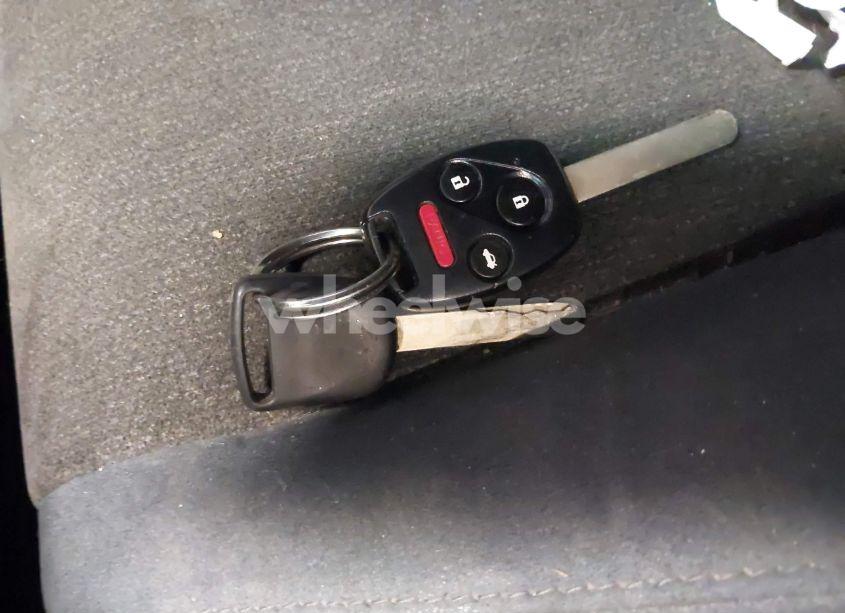 Photo 11 of 2009 Honda Accord 2.4 LX-S (VIN 1HGCS12319A010176)