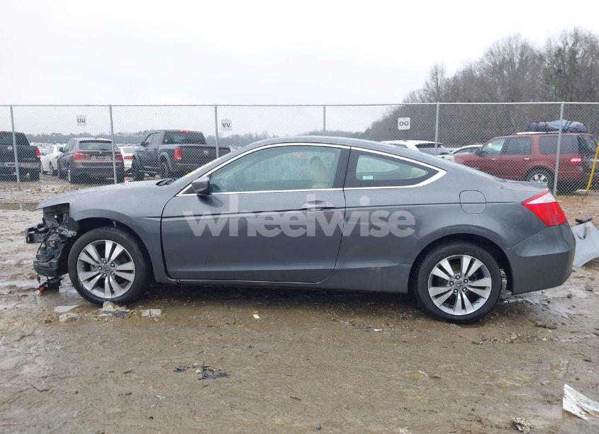 Photo 15 of 2009 Honda Accord 2.4 LX-S (VIN 1HGCS12359A003716)