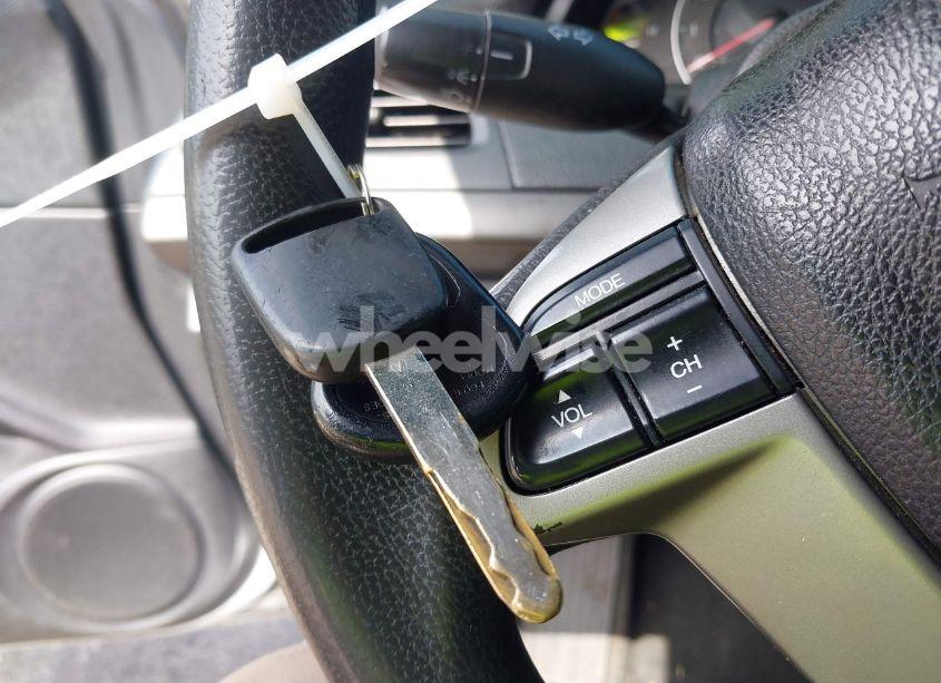 Photo 11 of 2008 Honda Accord 2.4 LX-S (VIN 1HGCS12368A029871)