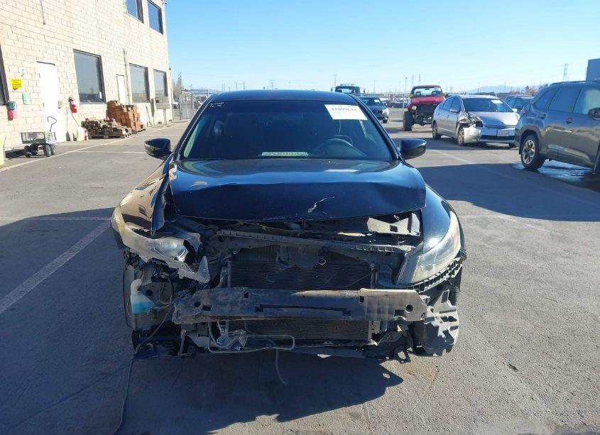 Photo 13 of 2009 Honda Accord 2.4 LX-S (VIN 1HGCS12399A022737)