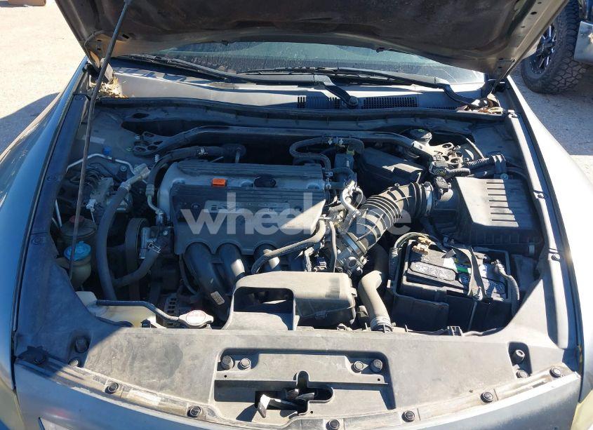 Photo 10 of 2009 Honda Accord 2.4 LX-S (VIN 1HGCS123X9A008118)