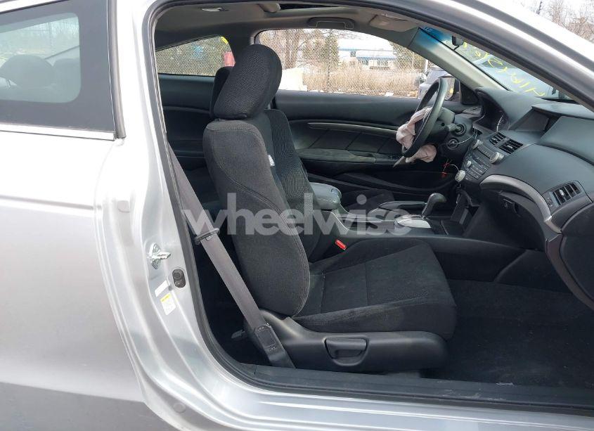 Photo 5 of 2009 Honda Accord 2.4 EX (VIN 1HGCS12709A020927)