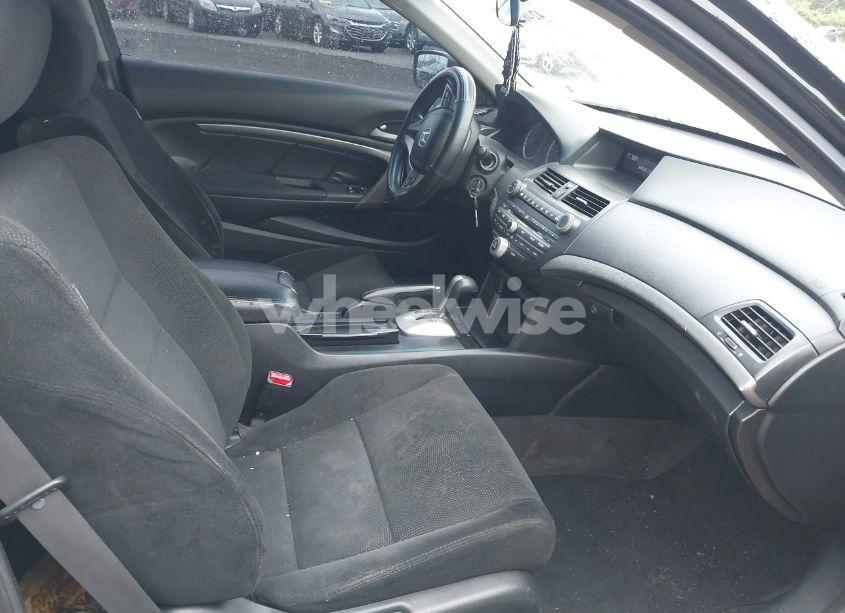 Photo 5 of 2009 Honda Accord 2.4 EX (VIN 1HGCS12719A026879)