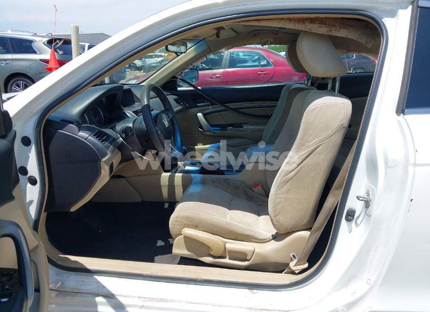 Photo 5 of 2009 Honda Accord 2.4 EX (VIN 1HGCS12759A012838)