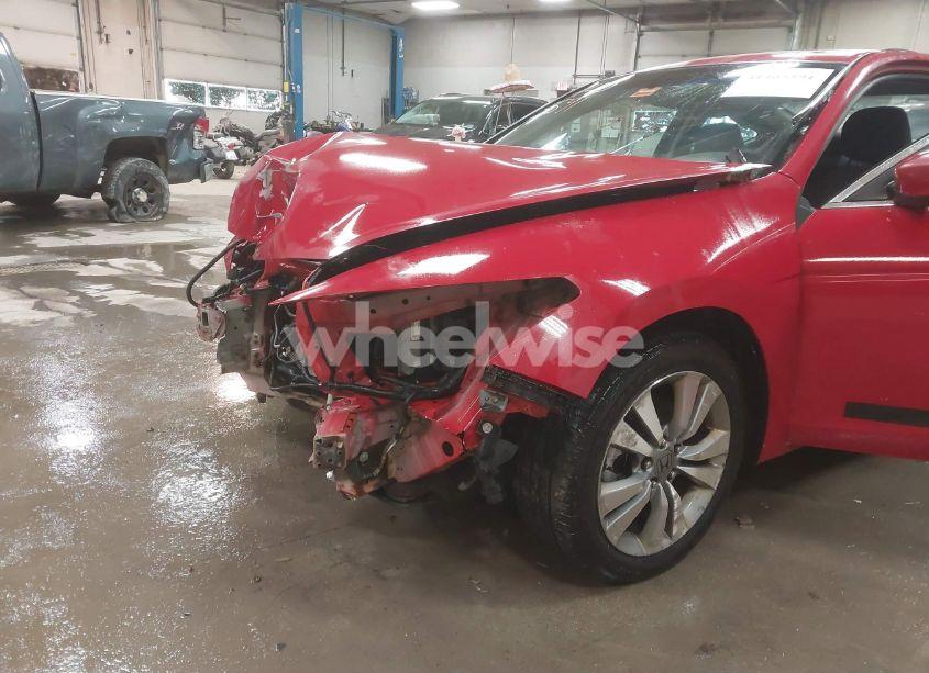 Photo 18 of 2009 Honda Accord 2.4 EX (VIN 1HGCS12769A015036)