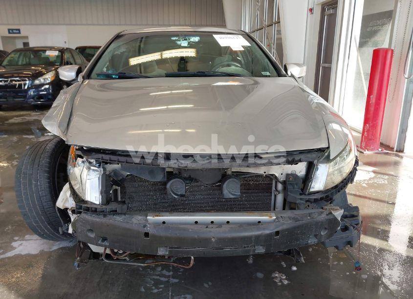 Photo 13 of 2009 Honda Accord 2.4 EX (VIN 1HGCS12769A015683)
