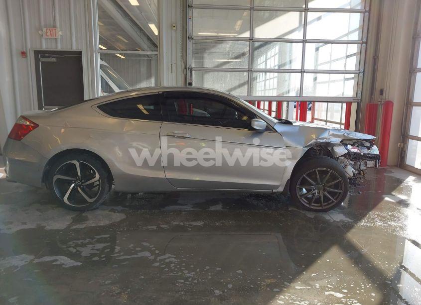 Photo 14 of 2009 Honda Accord 2.4 EX (VIN 1HGCS12769A015683)