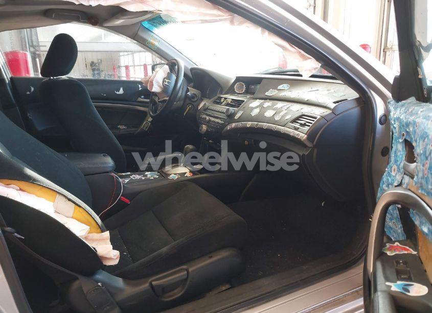 Photo 5 of 2009 Honda Accord 2.4 EX (VIN 1HGCS12769A015683)