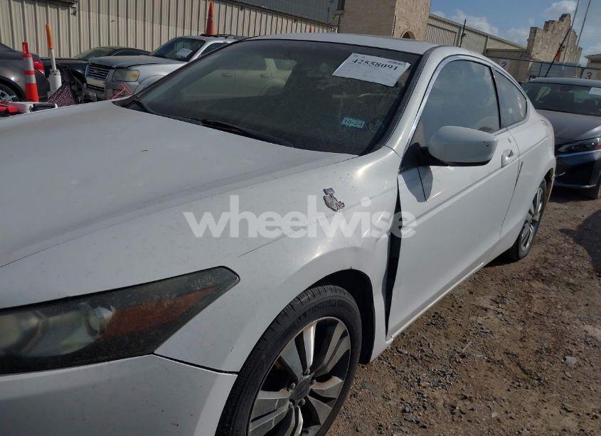 Photo 6 of 2009 Honda Accord 2.4 EX (VIN 1HGCS12799A018951)