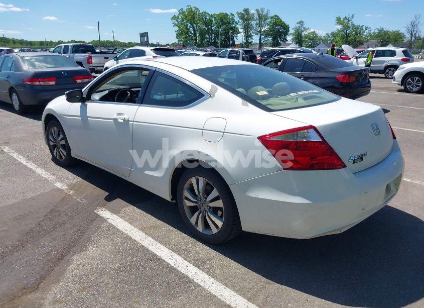 Photo 3 of 2009 Honda Accord 2.4 EX (VIN 1HGCS127X9A026606)