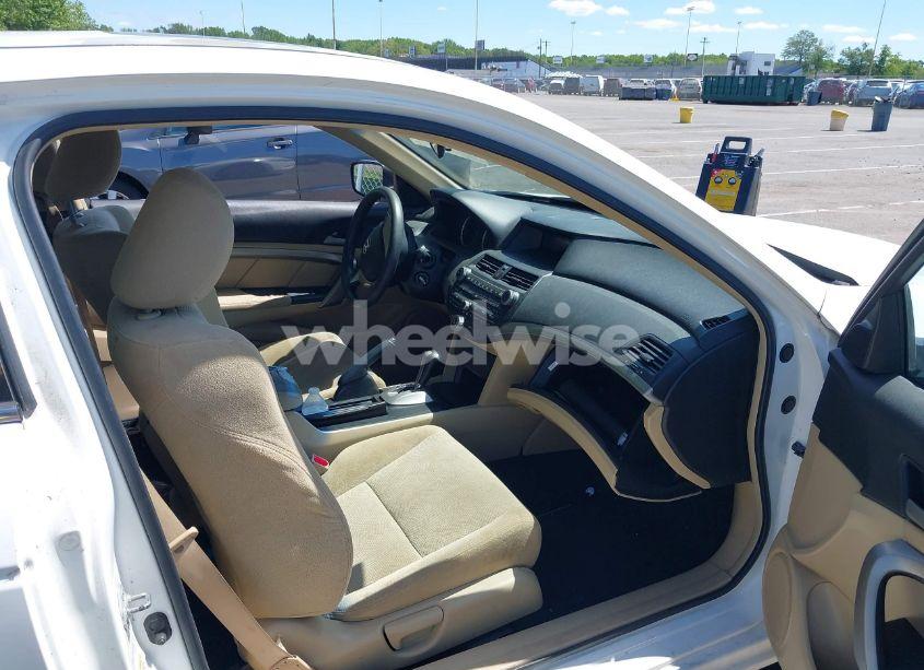 Photo 5 of 2009 Honda Accord 2.4 EX (VIN 1HGCS127X9A026606)