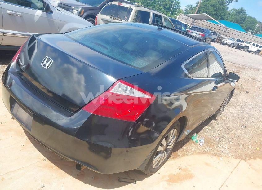 Photo 4 of 2008 Honda Accord 2.4 EX-L (VIN 1HGCS12808A009403)