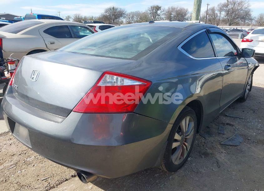 Photo 4 of 2009 Honda Accord 2.4 EX-L (VIN 1HGCS12819A017589)