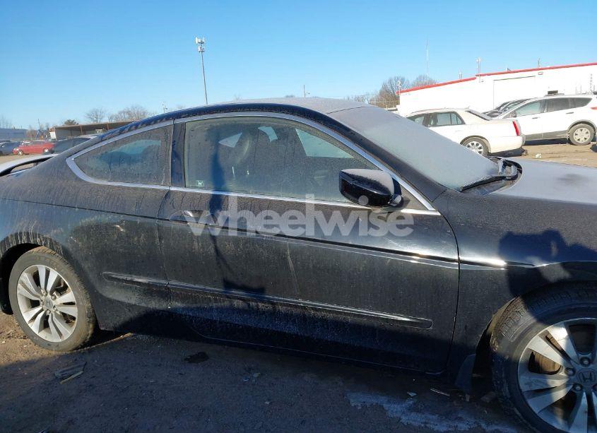 Photo 13 of 2009 Honda Accord 2.4 EX-L (VIN 1HGCS12869A005664)