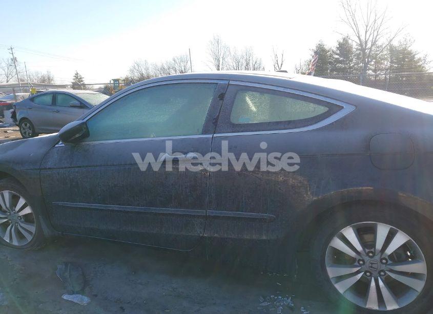 Photo 14 of 2009 Honda Accord 2.4 EX-L (VIN 1HGCS12869A005664)