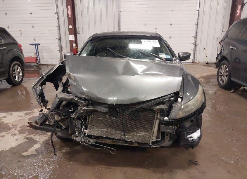 Photo 13 of 2009 Honda Accord 2.4 EX-L (VIN 1HGCS12879A006449)