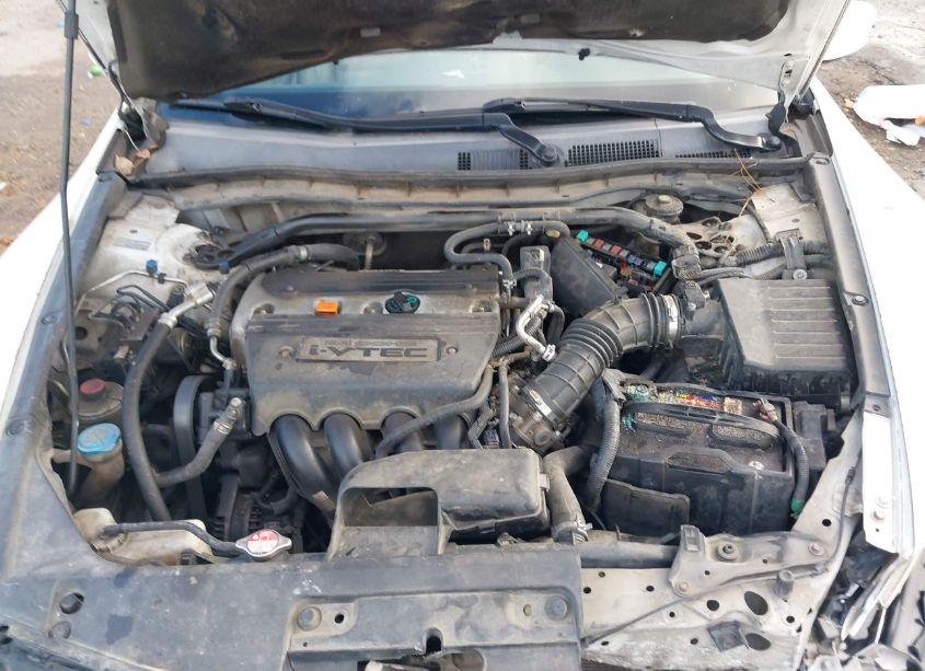 Photo 10 of 2009 Honda Accord 2.4 EX-L (VIN 1HGCS128X9A000175)