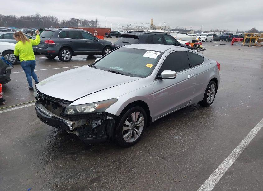 Photo 2 of 2011 Honda Accord 2.4 LX-S (VIN 1HGCS1A35BA013699)