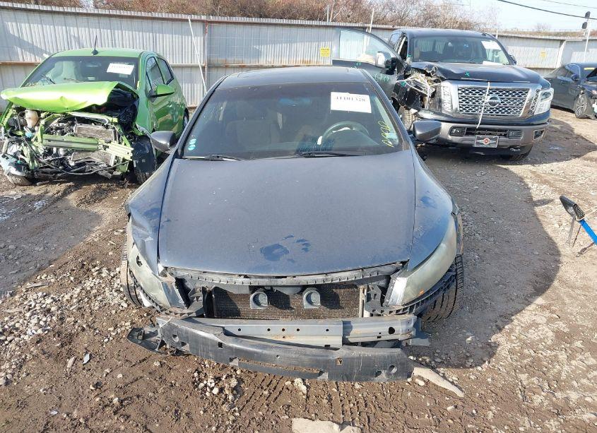 Photo 13 of 2010 Honda Accord 2.4 EX (VIN 1HGCS1A71AA015547)