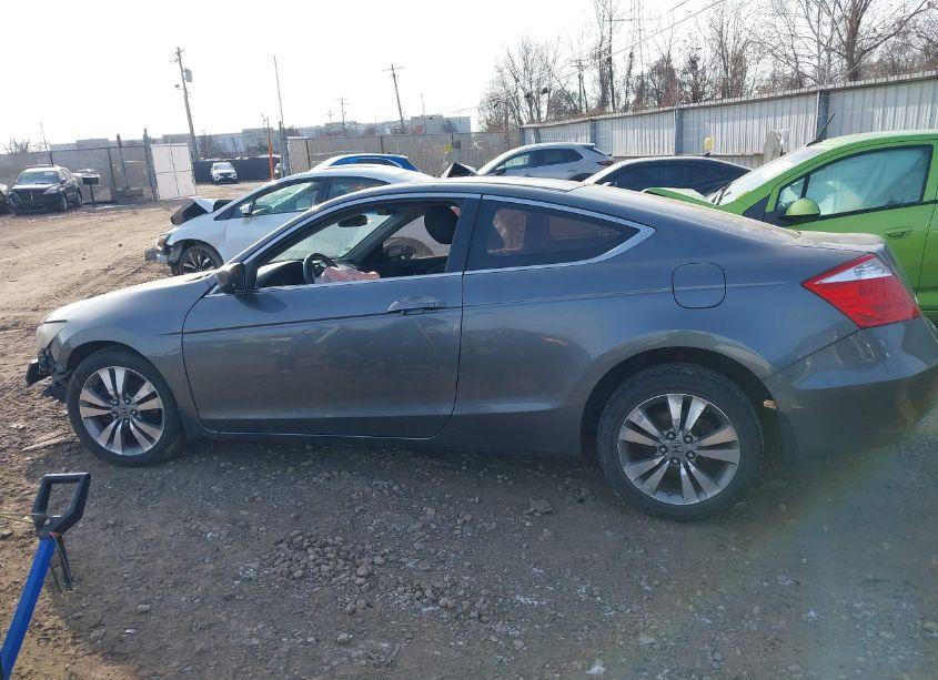 Photo 15 of 2010 Honda Accord 2.4 EX (VIN 1HGCS1A71AA015547)