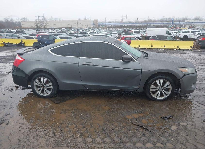 Photo 13 of 2010 Honda Accord 2.4 EX (VIN 1HGCS1A72AA017114)