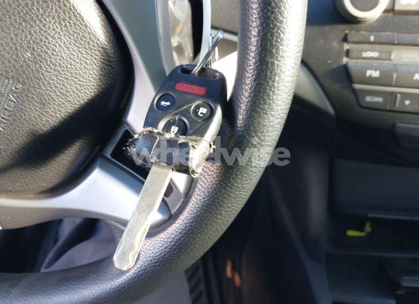 Photo 11 of 2011 Honda Accord 2.4 EX (VIN 1HGCS1A76BA015688)