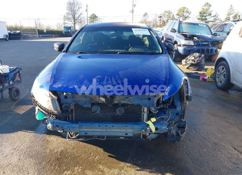 Photo 13 of 2011 Honda Accord 2.4 EX (VIN 1HGCS1A76BA015688)