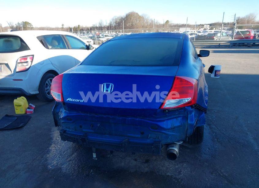 Photo 17 of 2011 Honda Accord 2.4 EX (VIN 1HGCS1A76BA015688)