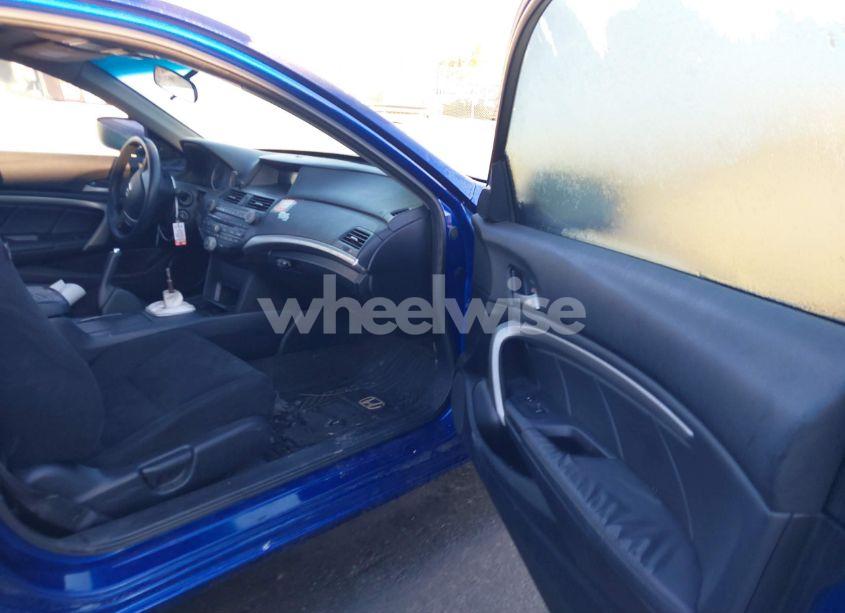 Photo 5 of 2011 Honda Accord 2.4 EX (VIN 1HGCS1A76BA015688)