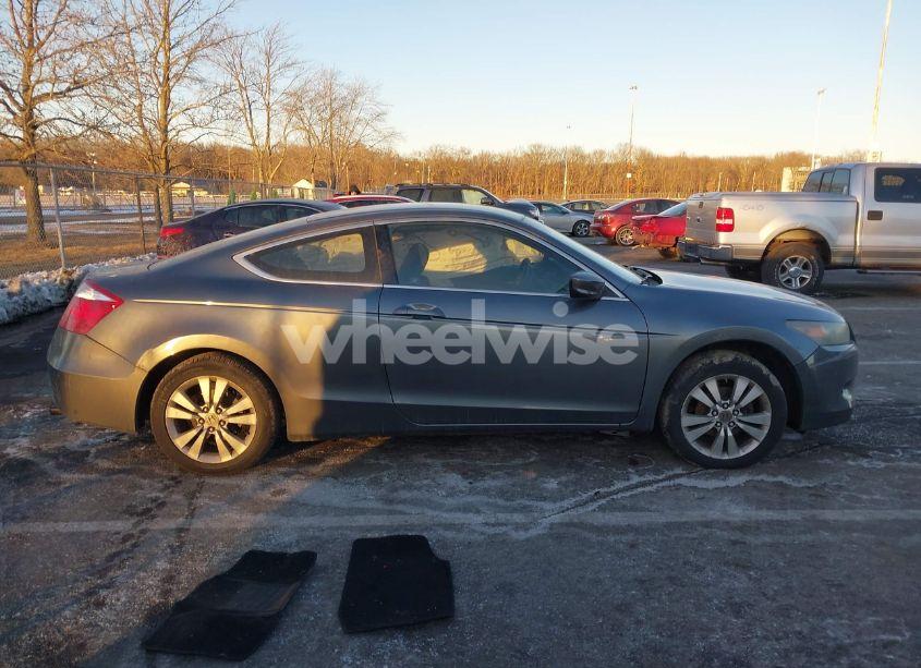 Photo 13 of 2010 Honda Accord 2.4 LX-S (VIN 1HGCS1B30AA002882)