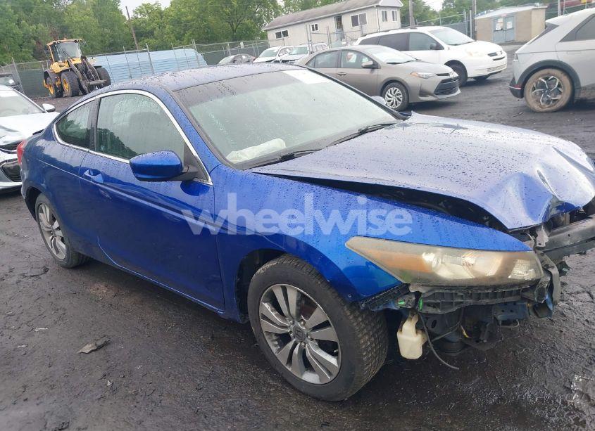 2011 Honda Accord 2.4 LX-S (VIN 1HGCS1B30BA010725) main photo
