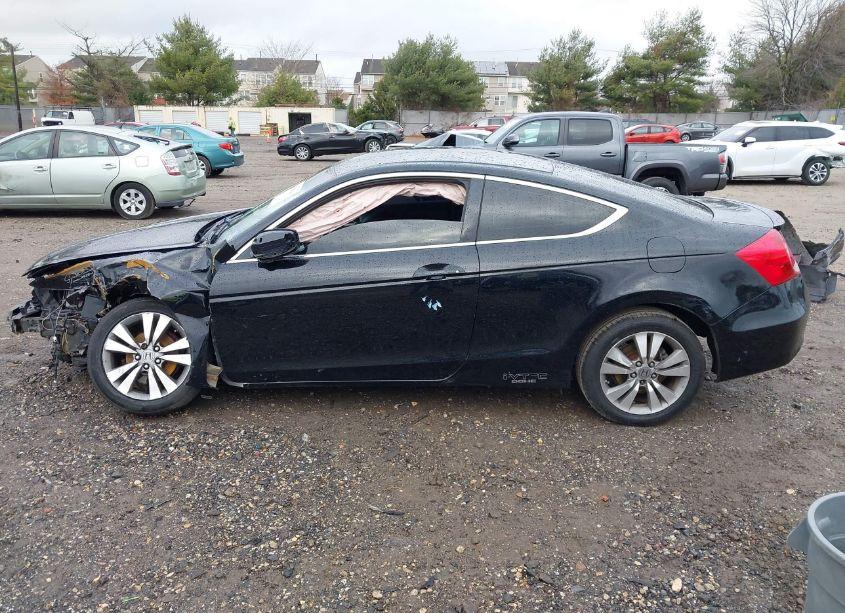Photo 13 of 2011 Honda Accord 2.4 LX-S (VIN 1HGCS1B31BA001466)