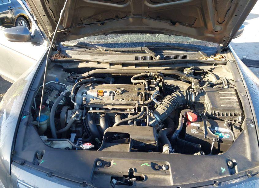 Photo 10 of 2012 Honda Accord CPE LX-S (VIN 1HGCS1B31CA008094)