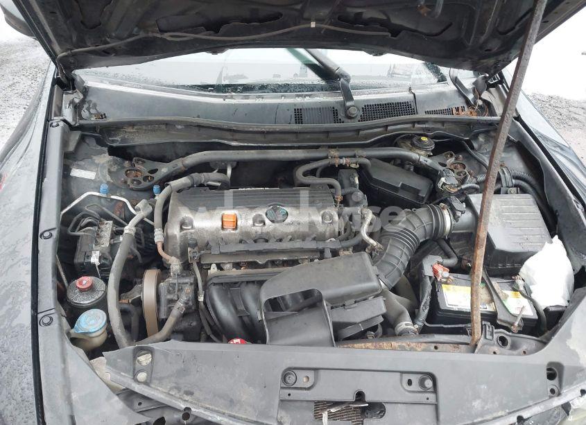 Photo 10 of 2010 Honda Accord 2.4 LX-S (VIN 1HGCS1B32AA014869)