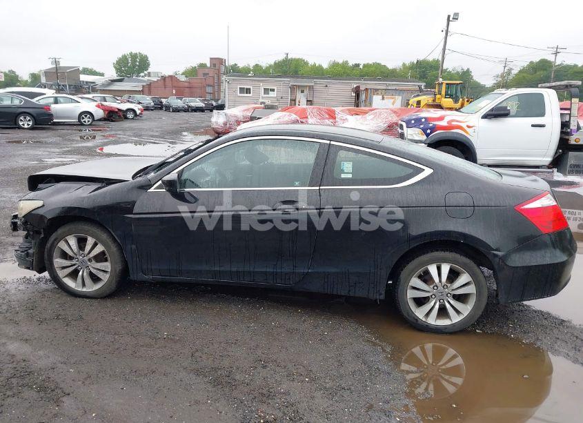 Photo 12 of 2010 Honda Accord 2.4 LX-S (VIN 1HGCS1B32AA014869)
