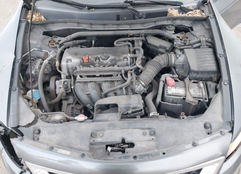 Photo 10 of 2010 Honda Accord 2.4 LX-S (VIN 1HGCS1B33AA008126)