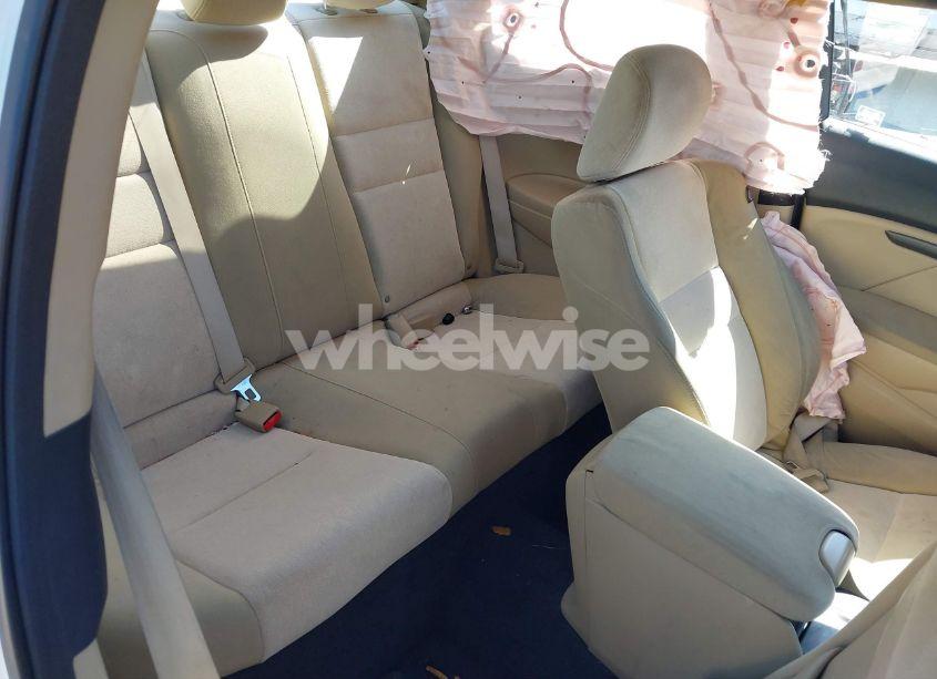 Photo 8 of 2010 Honda Accord 2.4 LX-S (VIN 1HGCS1B33AA021314)