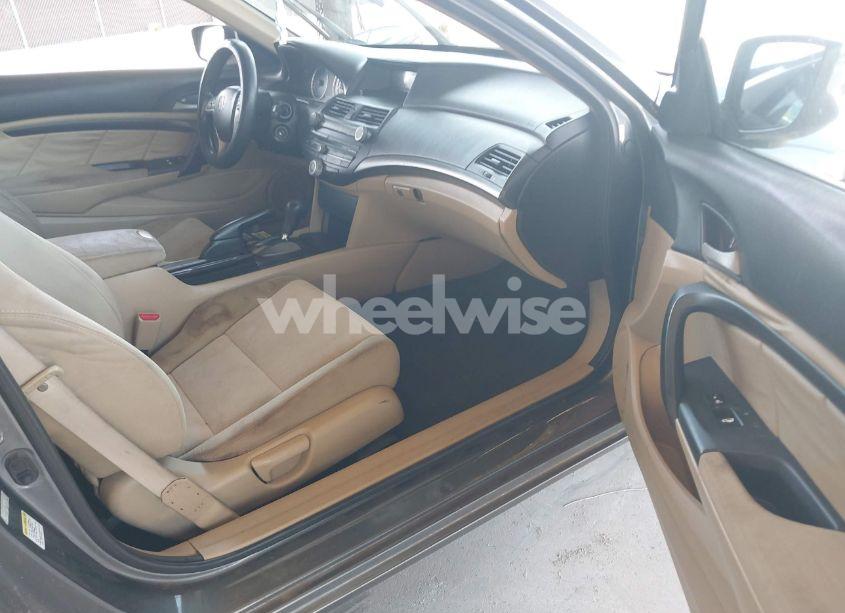 Photo 5 of 2010 Honda Accord 2.4 LX-S (VIN 1HGCS1B35AA003204)