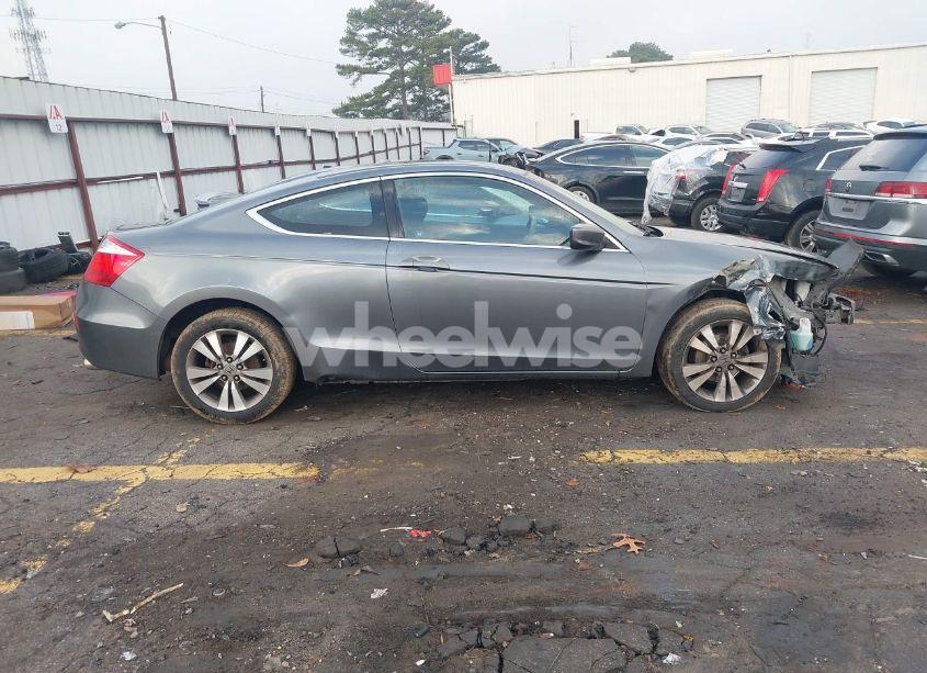 Photo 13 of 2010 Honda Accord 2.4 LX-S (VIN 1HGCS1B35AA018222)