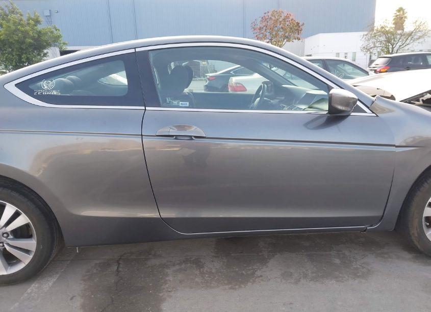 Photo 13 of 2010 Honda Accord 2.4 LX-S (VIN 1HGCS1B35AA021671)