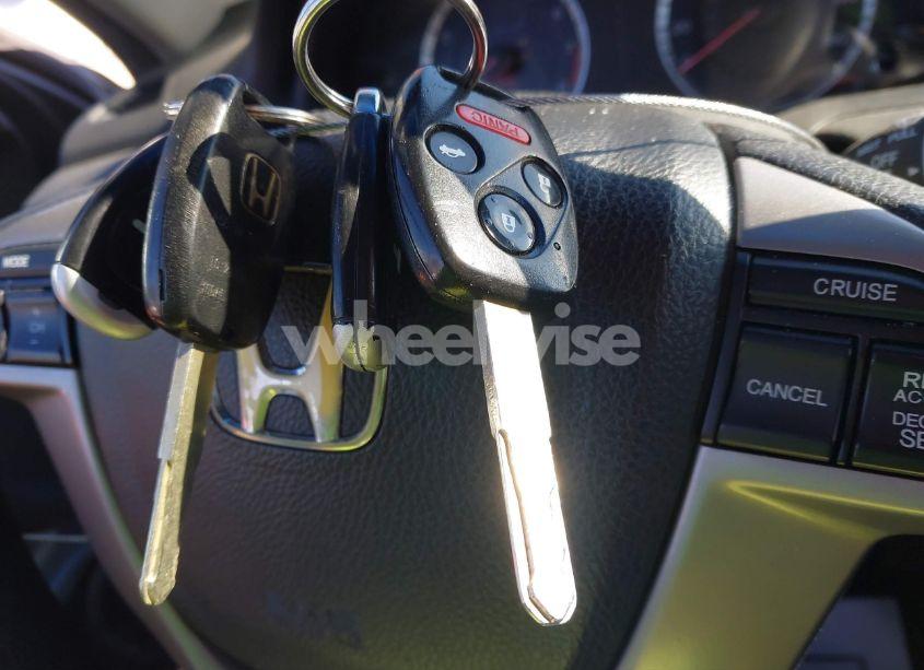 Photo 11 of 2011 Honda Accord 2.4 LX-S (VIN 1HGCS1B35BA016214)