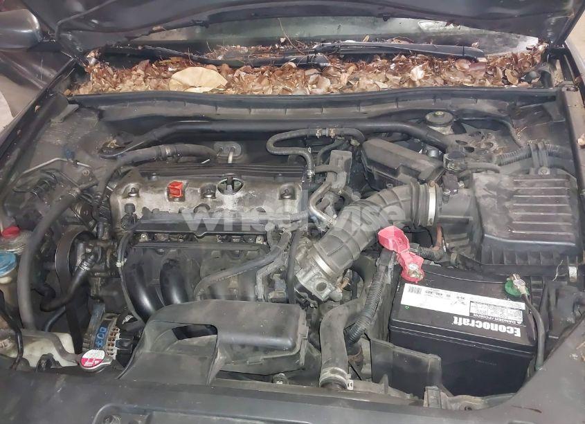 Photo 10 of 2010 Honda Accord 2.4 LX-S (VIN 1HGCS1B38AA020241)