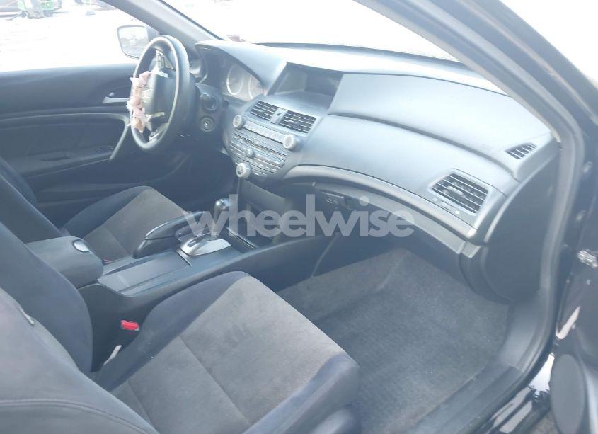 Photo 5 of 2010 Honda Accord 2.4 LX-S (VIN 1HGCS1B38AA021146)