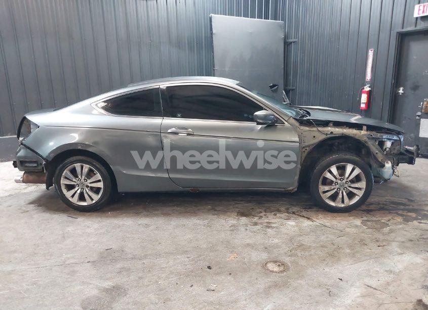 Photo 14 of 2010 Honda Accord 2.4 LX-S (VIN 1HGCS1B39AA018806)