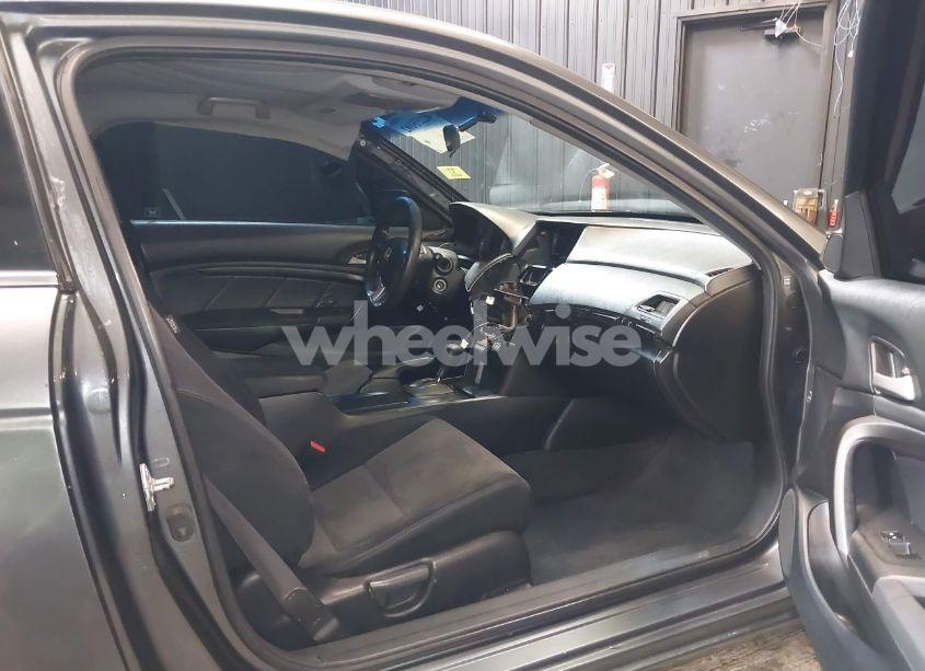 Photo 5 of 2010 Honda Accord 2.4 LX-S (VIN 1HGCS1B39AA018806)